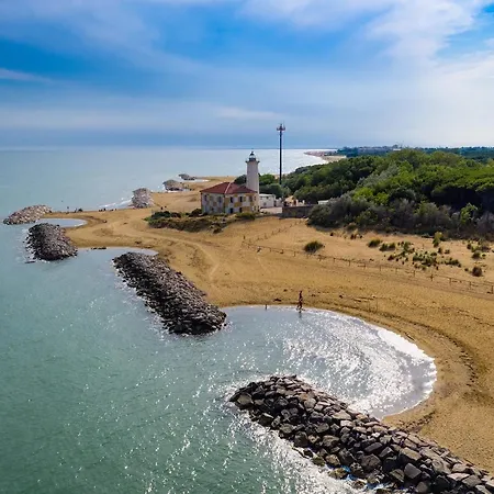 Апартаменты Bilocale Ristrutturato A 2 Passi Dal Mare Бибионе